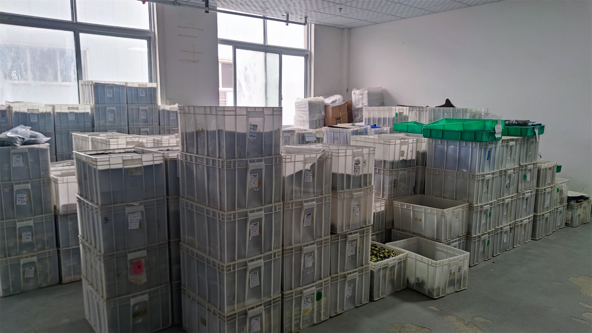 1686729535179377.jpg photobank (4).jpg